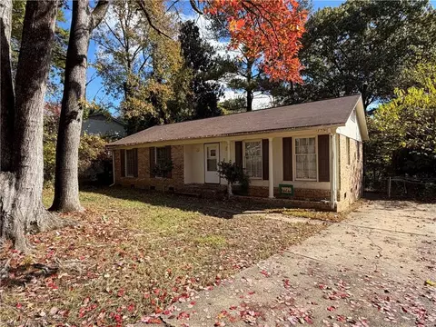 4311 Bramlet Pl, Greensboro, NC 27407