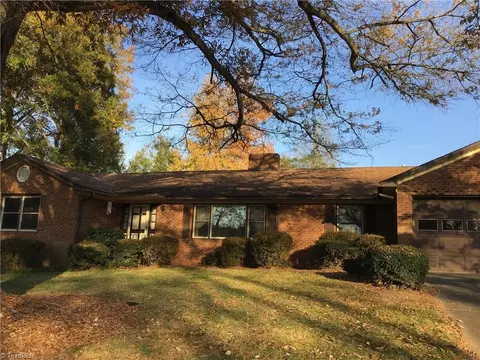 306 Bremen Dr, Lexington, NC 27295
