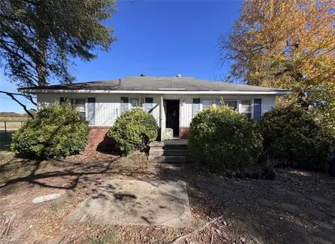 4815 Greenbrook Rd, Browns Summit, NC 27214