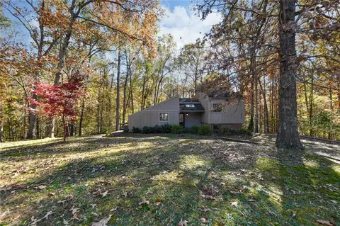 5009 Wiley Park Dr, Greensboro, NC 27407