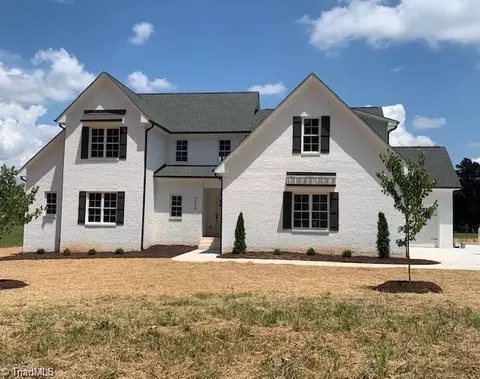 4270 Bridgehead Rd, Kernersville, NC 27284
