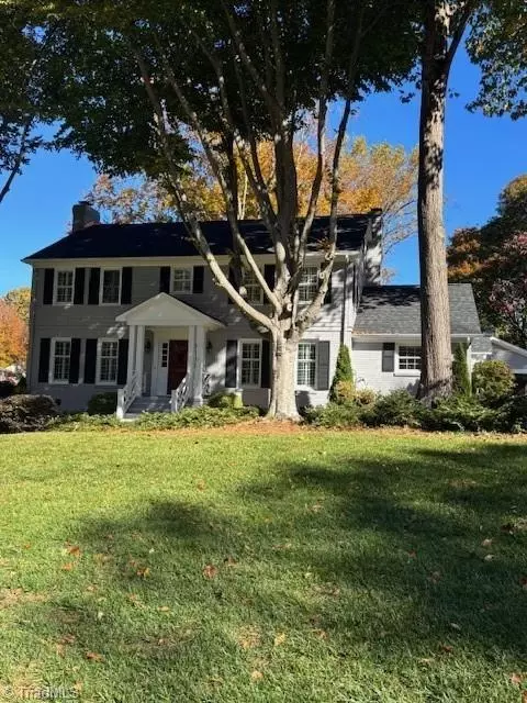 1704 Beechtree Rd, Greensboro, NC 27408