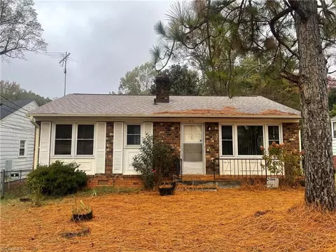 910 Arch St, High Point, NC 27260