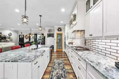 Kitchen - 151 Borden Rd, Robbins, NC 27325 photo 2 of 3