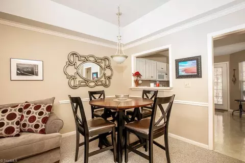 Dining - 2630 Ingleside Dr #2D, High Point, NC 27265 photo 1 of 1