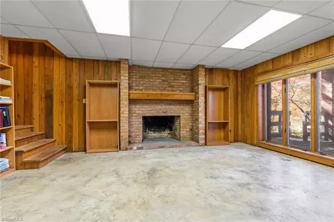 Living - 219 Cascade Dr, High Point, NC 27265 photo 6 of 6