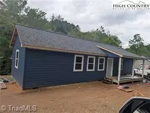 109 Southside Dr, Sparta, NC 28675