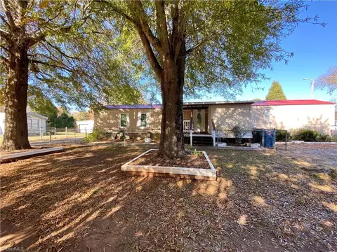 1850 Harrison Rd, Salisbury, NC 28147