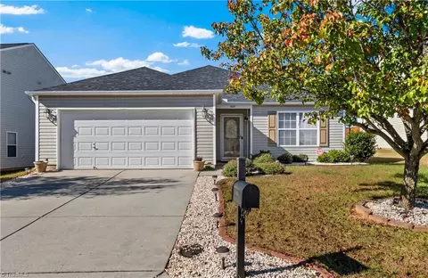 3109 Asheton Grove Ct, Winston Salem, NC 27127