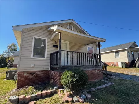 110 Raleigh St S, Greensboro, NC 27401