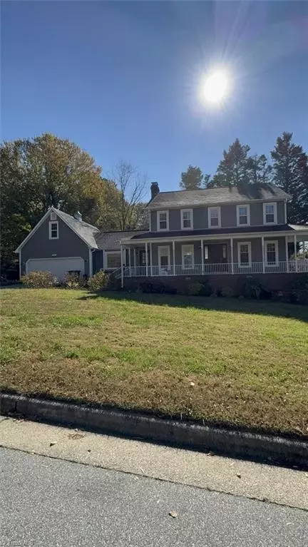 6003 Muirfield Dr, Greensboro, NC 27410