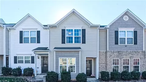 4339 Bastille Dr, Kernersville, NC 27284