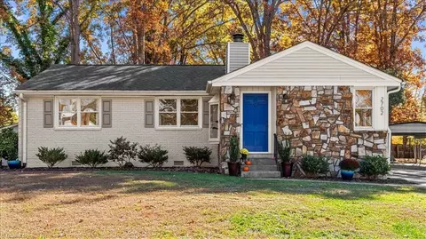 2702 David Caldwell Dr, Greensboro, NC 27408