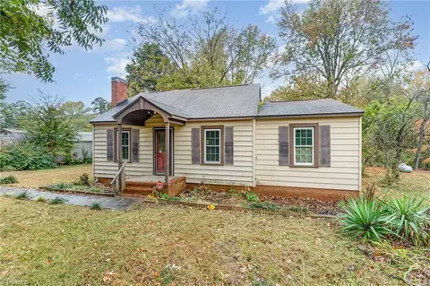 1807 Newell St, Asheboro, NC 27203