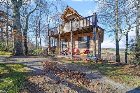 Exterior - 1902 Brown Rd, Sparta, NC 28675 photo 5 of 5