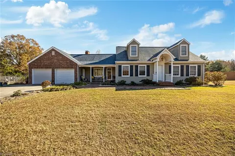 5168 Brook Cir, Archdale, NC 27263