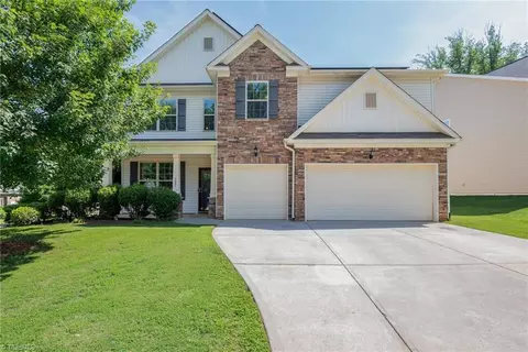 301 Summerwalk Rd, Greensboro, NC 27455