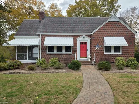 1222 Meadow Rd, Eden, NC 27288