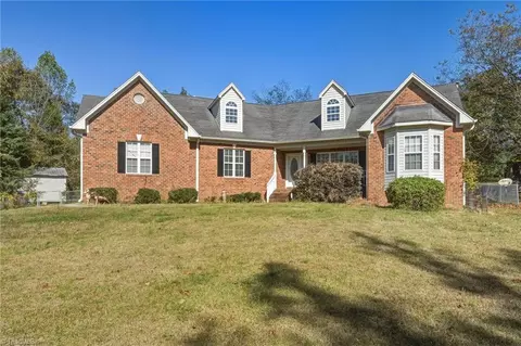 181 Timberwolfe Trl, Winston Salem, NC 27107