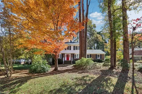 220 Pinedale Dr, Elon, NC 27244