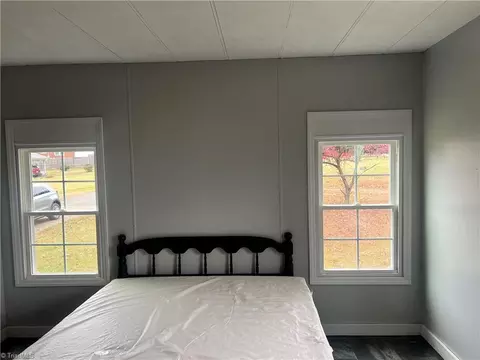 184 Benjamin St, Mount Airy, NC 27030 photo 15