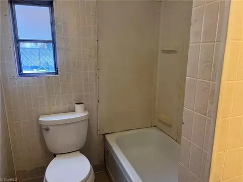184 Benjamin St, Mount Airy, NC 27030 photo 13