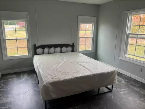 184 Benjamin St, Mount Airy, NC 27030 photo 16