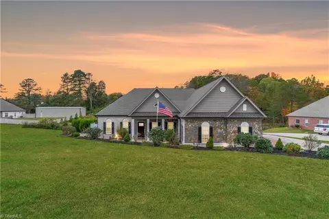 132 Conrad Rd, Lewisville, NC 27023