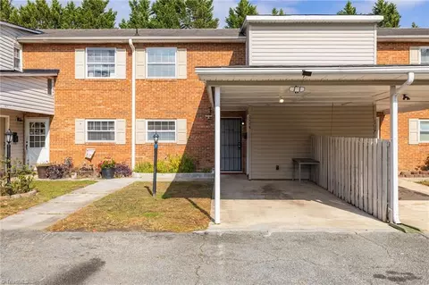 2235 Shadow Valley Rd #E, High Point, NC 27265