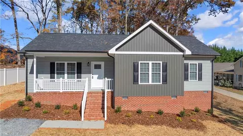 503 Sunrise Ave, Asheboro, NC 27203