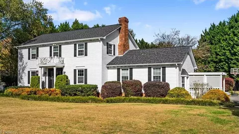 2874 Fleming Rd, Greensboro, NC 27410