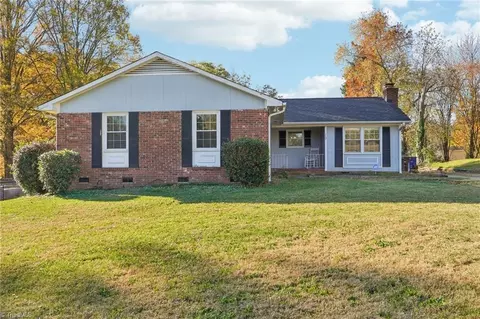 112 Lorelei Ct, Winston Salem, NC 27103
