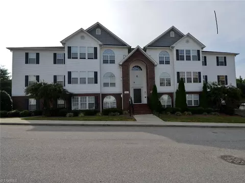 4290 Cedarcroft Ct #3 A, Greensboro, NC 27409