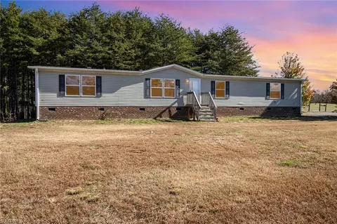 5061 Reid Rd, Winston Salem, NC 27107