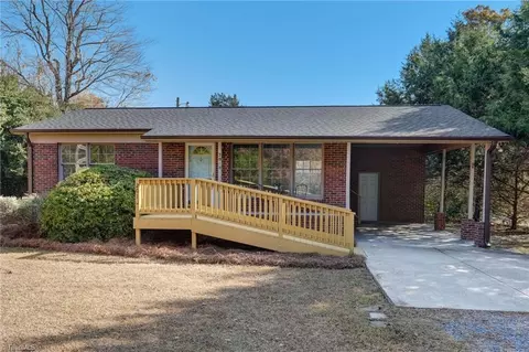 2018 Kivett Council Rd, Liberty, NC 27298