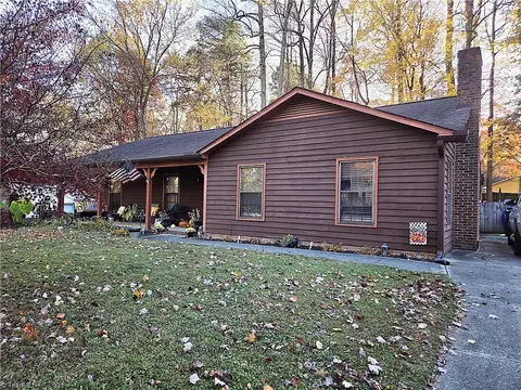 1120 Eagle Rd, Greensboro, NC 27407