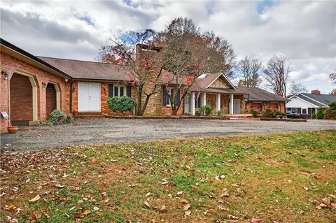Exterior - 950 Dodson Mill Rd, Pilot Mountain, NC 27041 photo 2 of 7