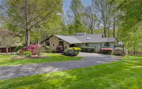 217 Cedar Trl, Winston Salem, NC 27104