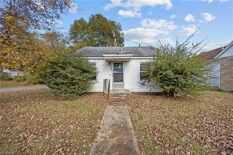1302 Sidney Ave, Burlington, NC 27217