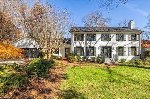 32 E Kemp Rd, Greensboro, NC 27410