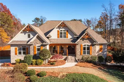 2177 Summerlyn Park Dr, Kernersville, NC 27284