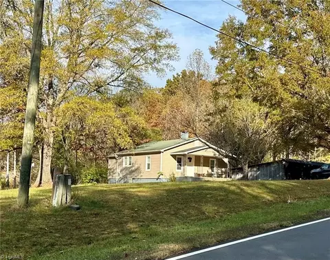 753 Brown Rd, King, NC 27021 photo 3