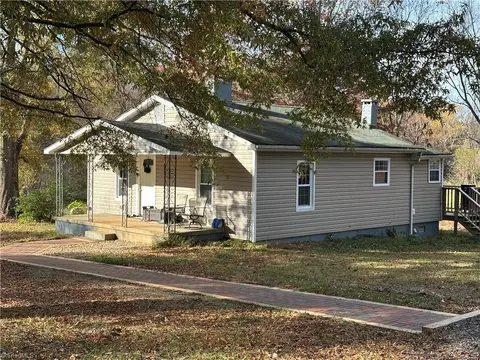753 Brown Rd, King, NC 27021