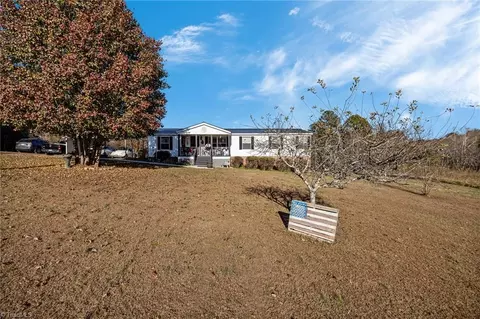 1107 Plantation Way, Trinity, NC 27370 photo 24