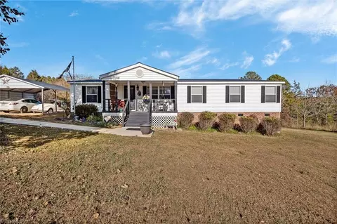 1107 Plantation Way, Trinity, NC 27370 photo 23