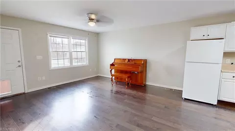 Living - 445 Ridge Rd, Dobson, NC 27017 photo 1 of 2