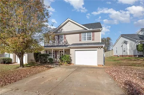 5621 Sycamore Glen Rd, Greensboro, NC 27405