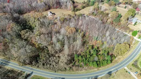 1500 Nc Highway 150, Reidsville, NC 27320