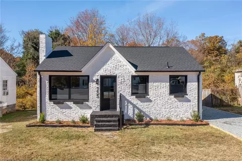 755 Faircloth Ave, Winston Salem, NC 27106