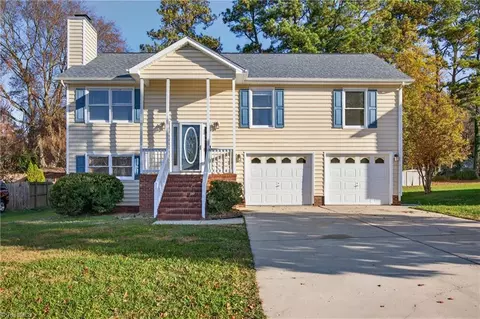 411 Mount Olive Dr, Greensboro, NC 27406